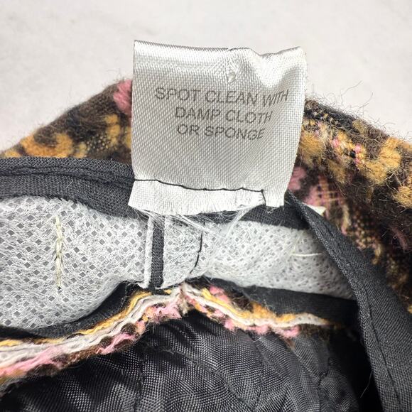 Collectioneighteen Houndstooth Y2K Bucket Hat - Picture 8 of 8